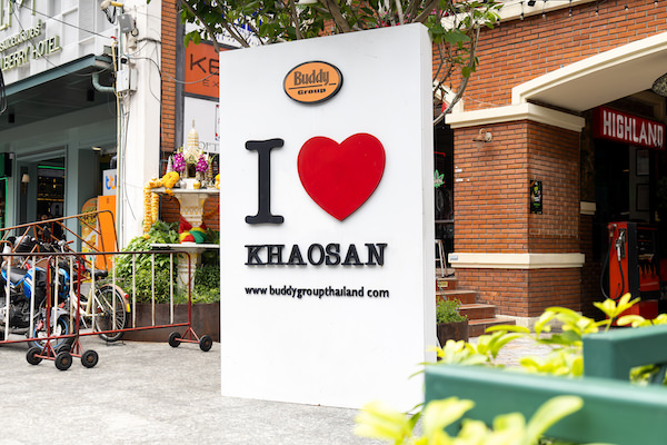 I LOVE KHAOSANの看板